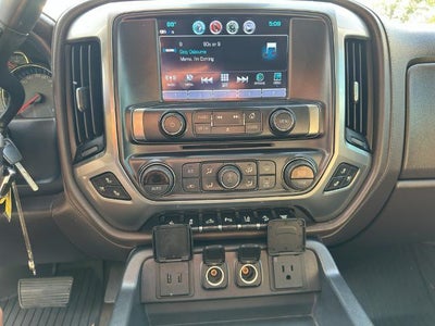 2019 Chevrolet Silverado 2500 HD Crew Cab Standard Box 4-Wheel Drive LTZ