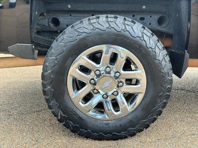 2015 Chevrolet Silverado 2500HD Built After Aug 14 Crew Cab Standard Box 4-Wheel Drive LTZ