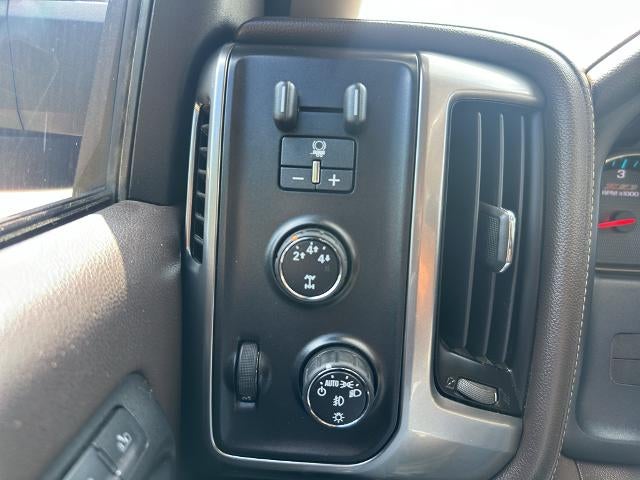 2015 Chevrolet Silverado 2500HD Built After Aug 14 Crew Cab Standard Box 4-Wheel Drive LTZ