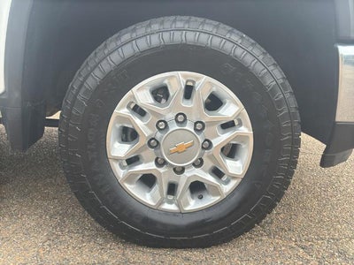 2024 Chevrolet Silverado 2500 HD Crew Cab Standard Box 4-Wheel Drive LT