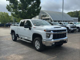 2022 Chevrolet Silverado 2500 HD Crew Cab Standard Box 4-Wheel Drive LT