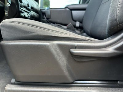 2022 Chevrolet Silverado 2500 HD Crew Cab Standard Box 4-Wheel Drive Custom