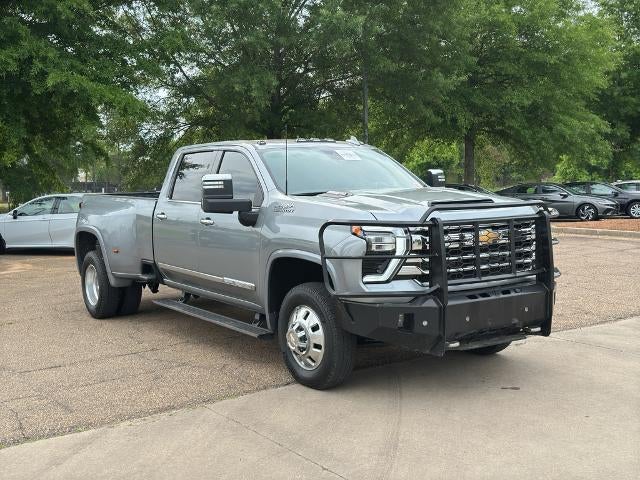 2024 Chevrolet Silverado 3500 HD Crew Cab Long Box 4-Wheel Drive High Country