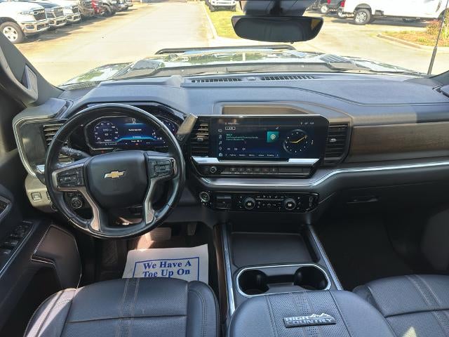 2024 Chevrolet Silverado 3500 HD Crew Cab Long Box 4-Wheel Drive High Country
