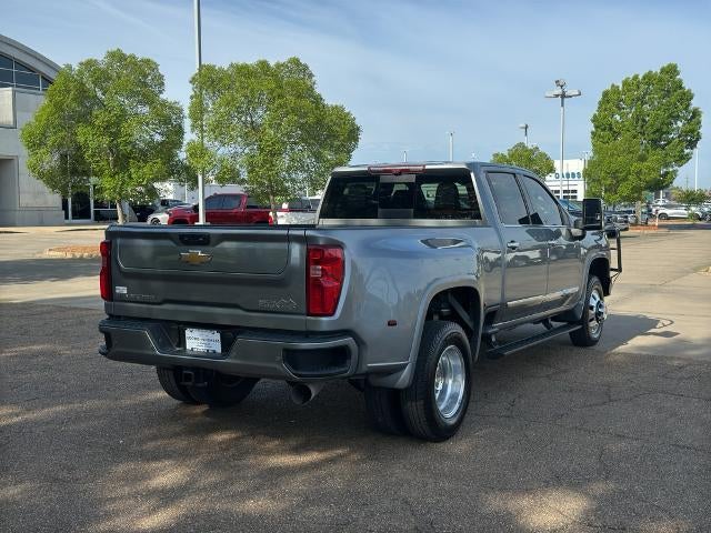 2024 Chevrolet Silverado 3500 HD Crew Cab Long Box 4-Wheel Drive High Country