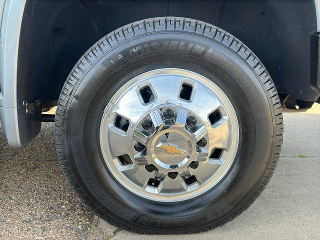 2024 Chevrolet Silverado 3500 HD Crew Cab Long Box 4-Wheel Drive High Country