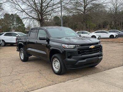 2024 Chevrolet Colorado Crew Cab Short Box 2-Wheel Drive Work Truck
