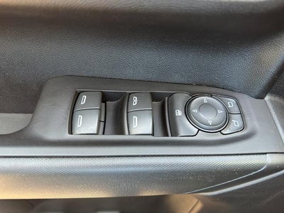 2022 Chevrolet Silverado 1500 Crew Cab Short Box 2-Wheel Drive Custom