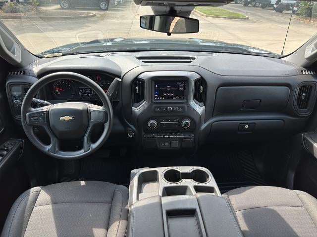 2022 Chevrolet Silverado 1500 Crew Cab Short Box 2-Wheel Drive Custom