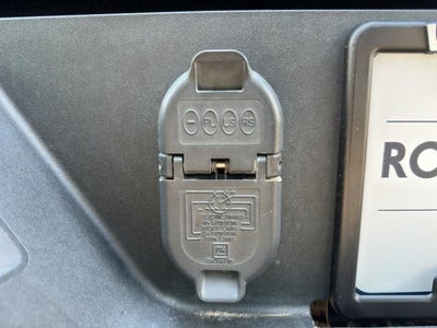 2022 Chevrolet Silverado 1500 Crew Cab Short Box 2-Wheel Drive Custom