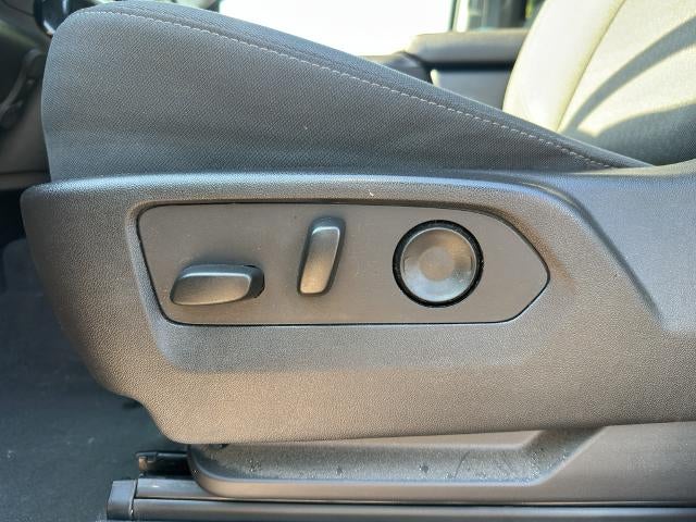 2023 Chevrolet Silverado 1500 Crew Cab Short Box 4-Wheel Drive LT 1LT