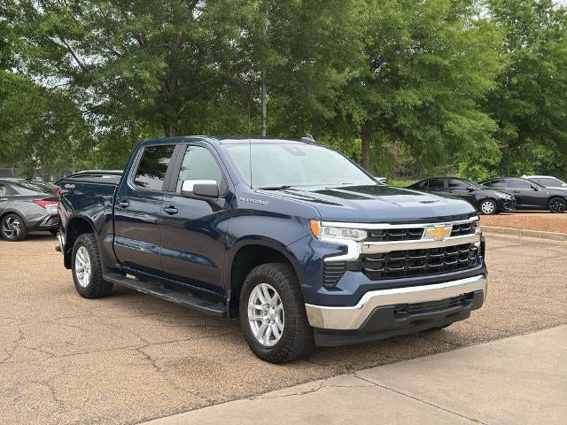 2022 Chevrolet Silverado 1500 Crew Cab Short Box 4-Wheel Drive LT 2FL