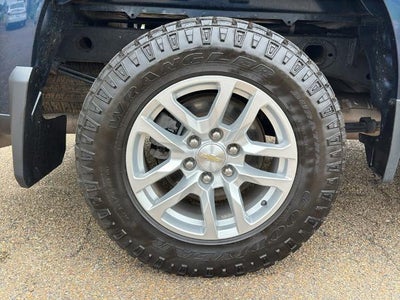 2022 Chevrolet Silverado 1500 Crew Cab Short Box 4-Wheel Drive LT 2FL