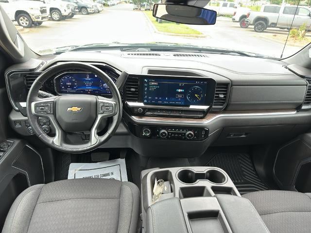 2022 Chevrolet Silverado 1500 Crew Cab Short Box 4-Wheel Drive LT 2FL