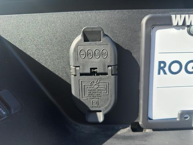 2025 Chevrolet Silverado 1500 Crew Cab Short Box 4-Wheel Drive Custom