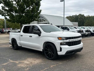 2020 Chevrolet Silverado 1500 Crew Cab Short Box 2-Wheel Drive Custom