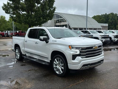 2023 Chevrolet Silverado 1500 Crew Cab Short Box 4-Wheel Drive High Country