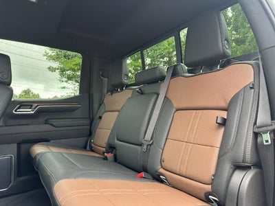 2023 Chevrolet Silverado 1500 Crew Cab Short Box 4-Wheel Drive High Country