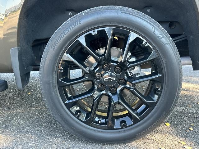 2023 Chevrolet Silverado 1500 Crew Cab Short Box 4-Wheel Drive High Country