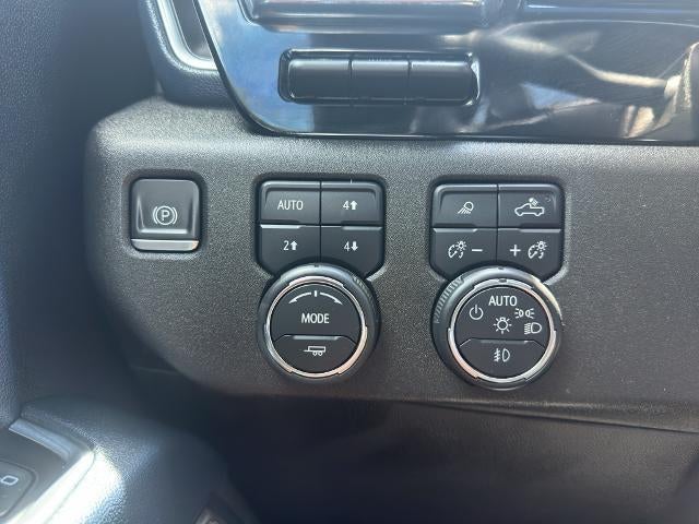 2023 Chevrolet Silverado 1500 Crew Cab Short Box 4-Wheel Drive High Country