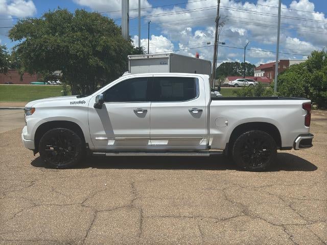2023 Chevrolet Silverado 1500 Crew Cab Short Box 4-Wheel Drive High Country
