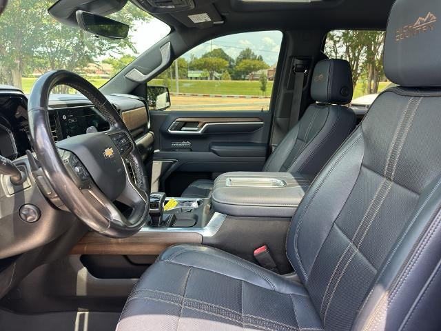 2022 Chevrolet Silverado 1500 Crew Cab Standard Box 4-Wheel Drive High Country