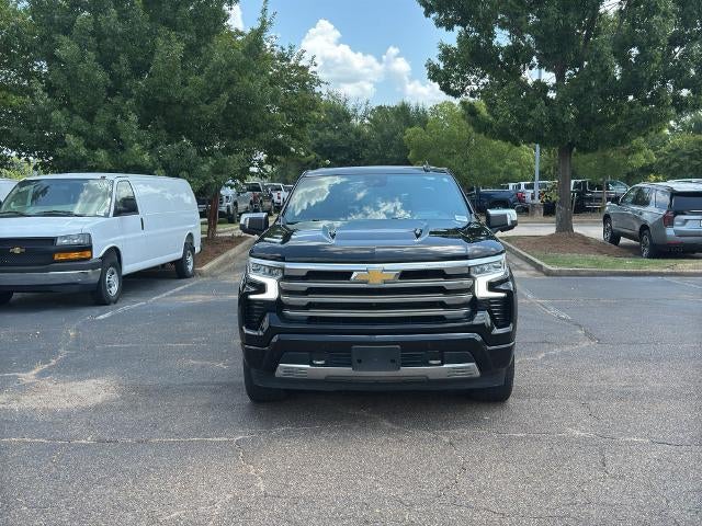 2022 Chevrolet Silverado 1500 Crew Cab Standard Box 4-Wheel Drive High Country