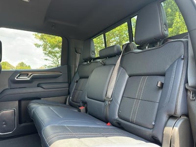 2022 Chevrolet Silverado 1500 Crew Cab Standard Box 4-Wheel Drive High Country