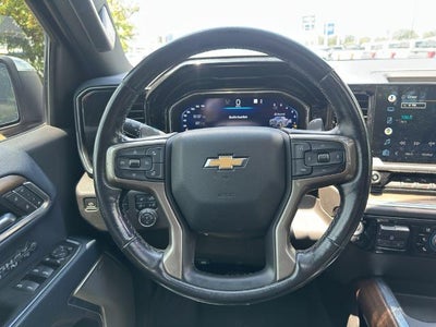 2022 Chevrolet Silverado 1500 Crew Cab Standard Box 4-Wheel Drive High Country