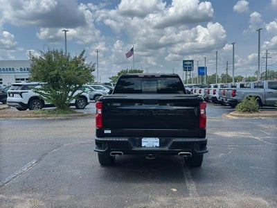 2022 Chevrolet Silverado 1500 Crew Cab Standard Box 4-Wheel Drive High Country