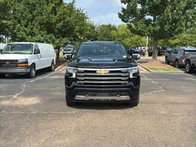 2025 Chevrolet Silverado 1500 Crew Cab Short Box 4-Wheel Drive High Country