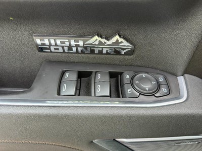 2025 Chevrolet Silverado 1500 Crew Cab Short Box 4-Wheel Drive High Country