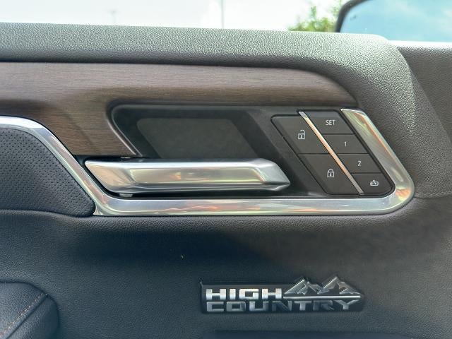 2025 Chevrolet Silverado 1500 Crew Cab Short Box 4-Wheel Drive High Country