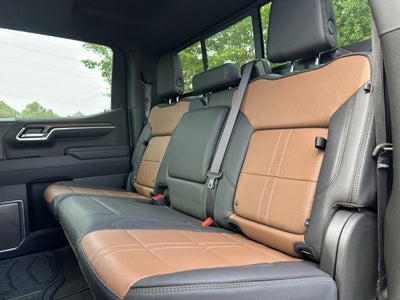 2025 Chevrolet Silverado 1500 Crew Cab Short Box 4-Wheel Drive High Country
