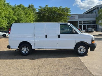2020 Chevrolet Express Cargo Van 2500 Regular Wheelbase Rear-Wheel Drive