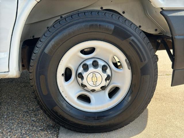 2020 Chevrolet Express Cargo Van 2500 Regular Wheelbase Rear-Wheel Drive