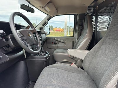 2024 Chevrolet Express Cargo Van 2500 Regular Wheelbase Rear-Wheel Drive