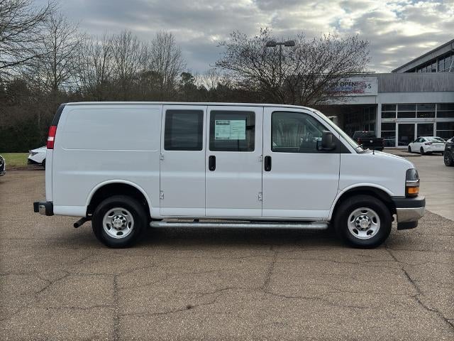 2024 Chevrolet Express Cargo Van 2500 Regular Wheelbase Rear-Wheel Drive