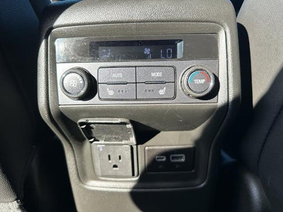 2023 GMC Acadia AWD AT4
