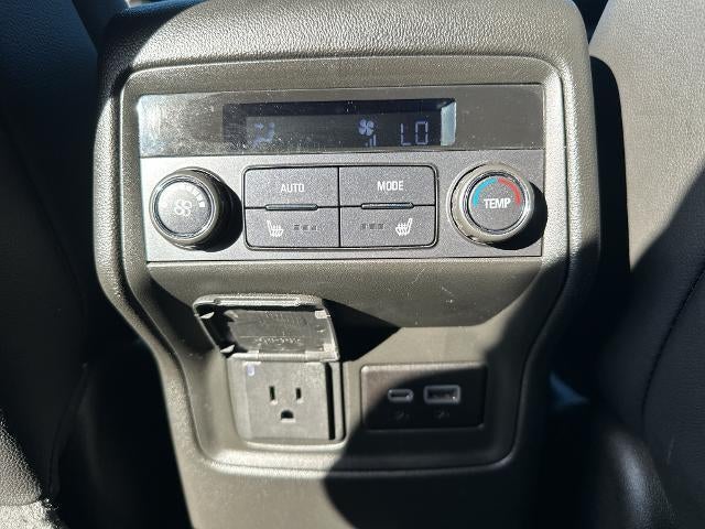 2023 GMC Acadia AWD AT4