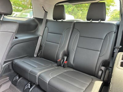 2023 GMC Acadia AWD SLT