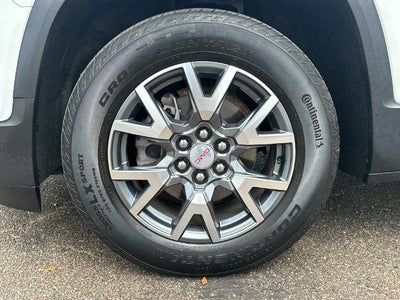 2023 GMC Acadia AWD SLT