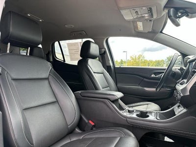 2023 GMC Acadia AWD SLT