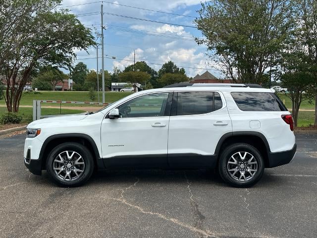2023 GMC Acadia AWD SLT
