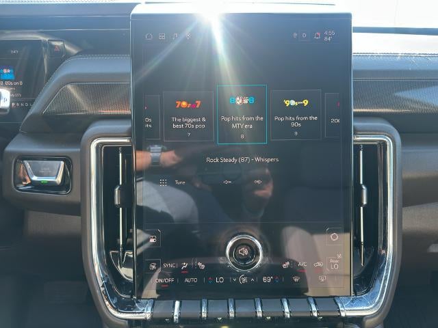 2025 GMC Yukon 2WD 4dr Elevation