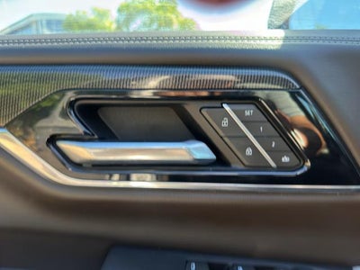 2025 GMC Yukon 2WD 4dr Elevation