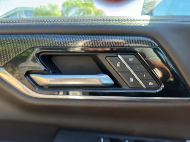 2025 GMC Yukon 2WD 4dr Elevation