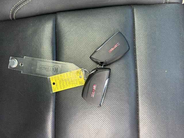 2022 GMC Yukon 4WD 4dr SLT