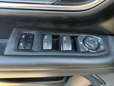 2023 GMC Yukon 4WD 4dr SLT