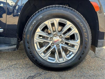 2023 GMC Yukon 4WD 4dr SLT